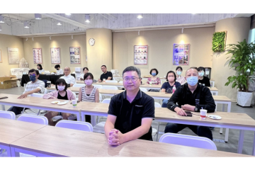 耳專神專醫師陳建志於光華A館 (鴻辰通訊股份有限公司講座邀請) 題目「預防耳鳴 從呼吸道開始」